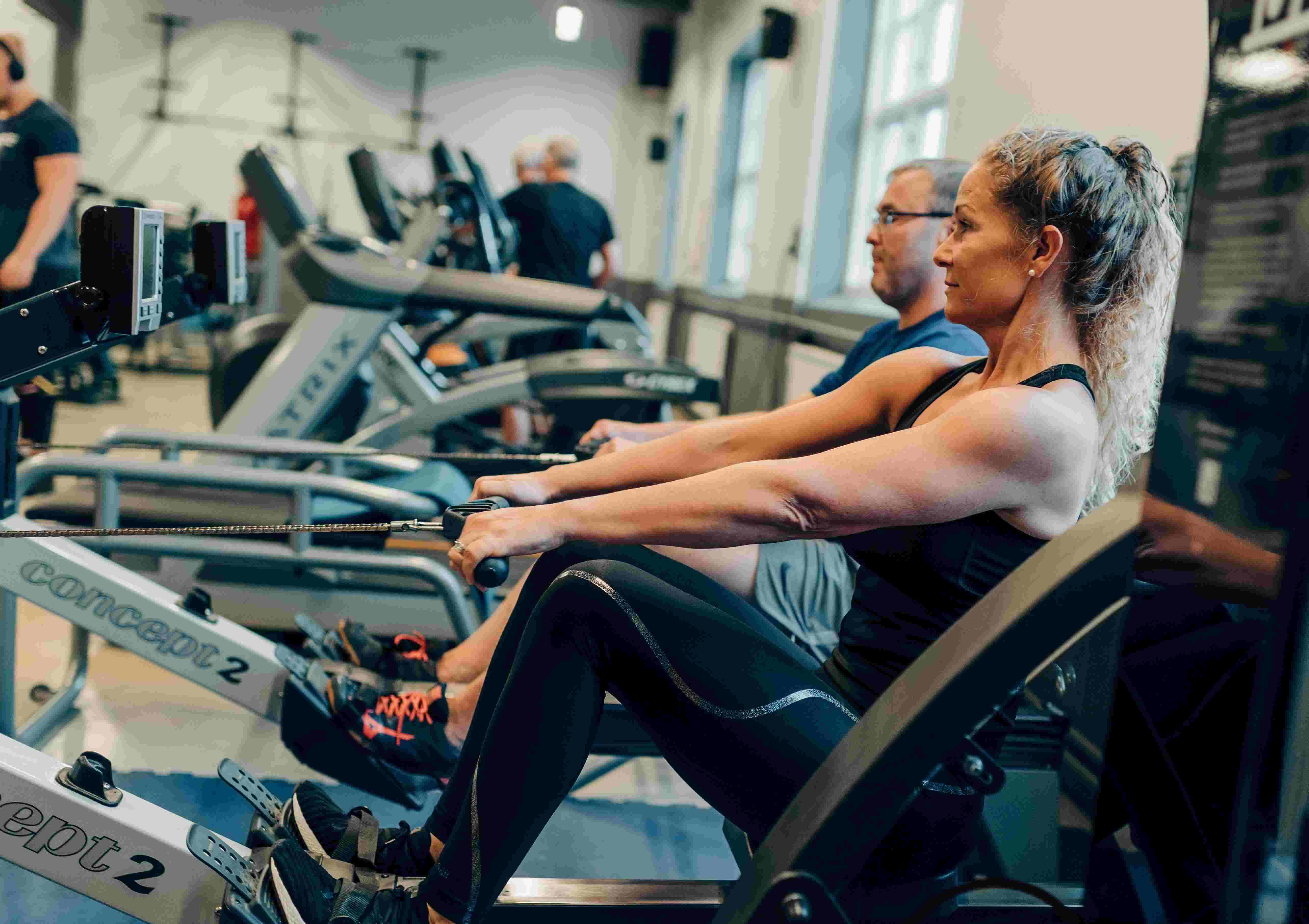 Gym och gruppträning på bemannade tider på Fabriksgatan.
En engångsavgift för tagg på 50 kr tillkommer vid nytt medlemskap. Din tagg hämtar du ut på bemannade tider på Fabriksgatan senast 4 dagar efter lagd order, vid nytt medlemskap. 
Har du redan tagg - så aktiveras den direkt!