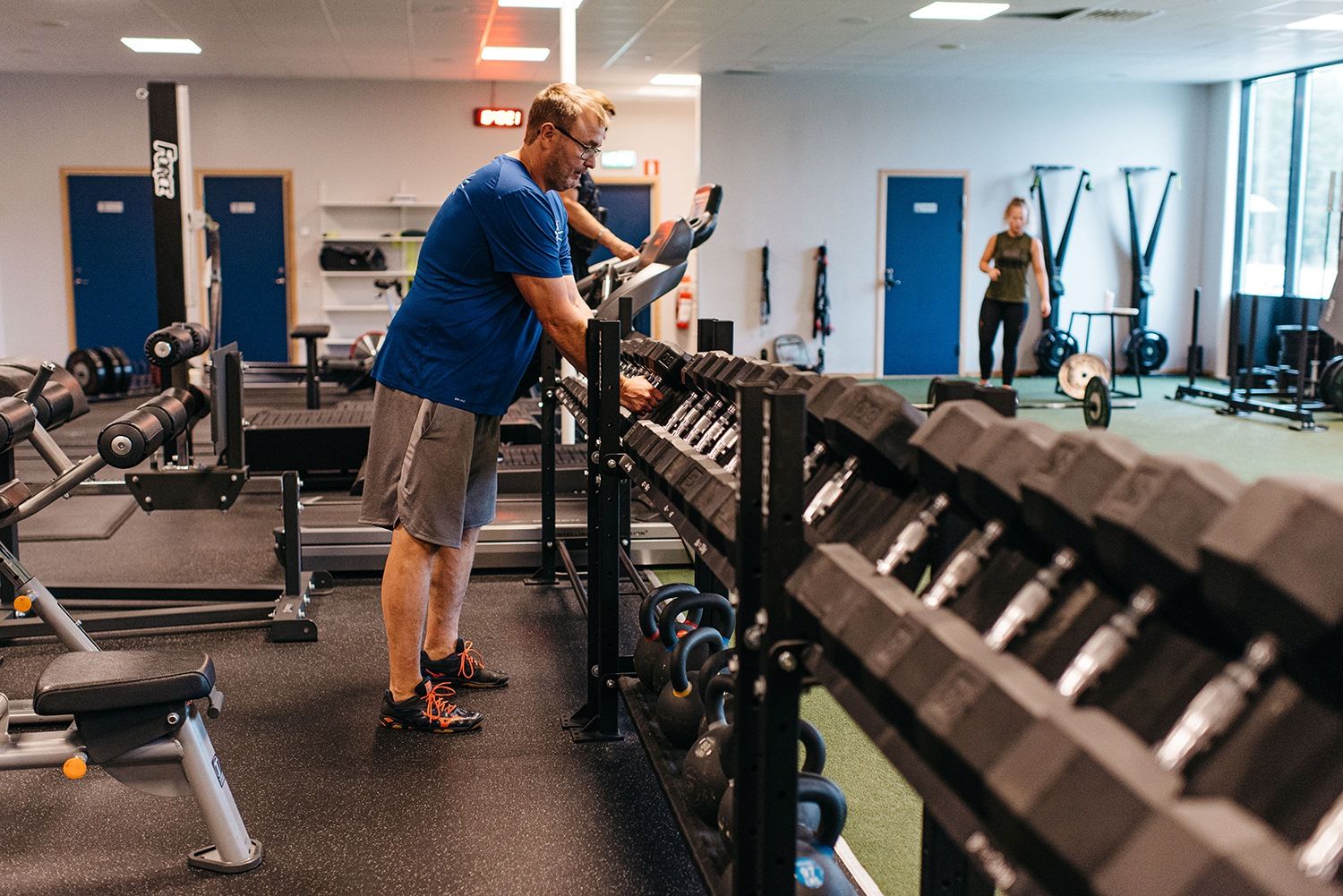 Gym alla tider alla dagar. Du får träna på båda våra gym - Fabriksgatan och på Hydro Arena. 
 Ditt träningskort och ev. tagg hämtar du ut på bemannade tider på Fabriksgatan senast 4 dagar efter lagd order. En engångsavgift för tagg på 100 kr  tillkommer vid nytt medlemskap.
