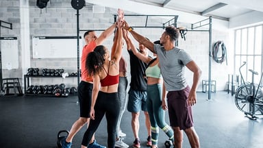 Detta medlemskap ger dig tillgång till gymmet under alla våra öppettider. Du får en kod som gäller under första veckan som du sedan byter ut mot en tagg.