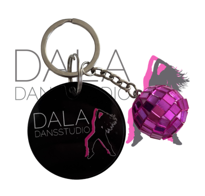 Nyckelring med rosa eller silver färgad discokula. Välj färg nedan